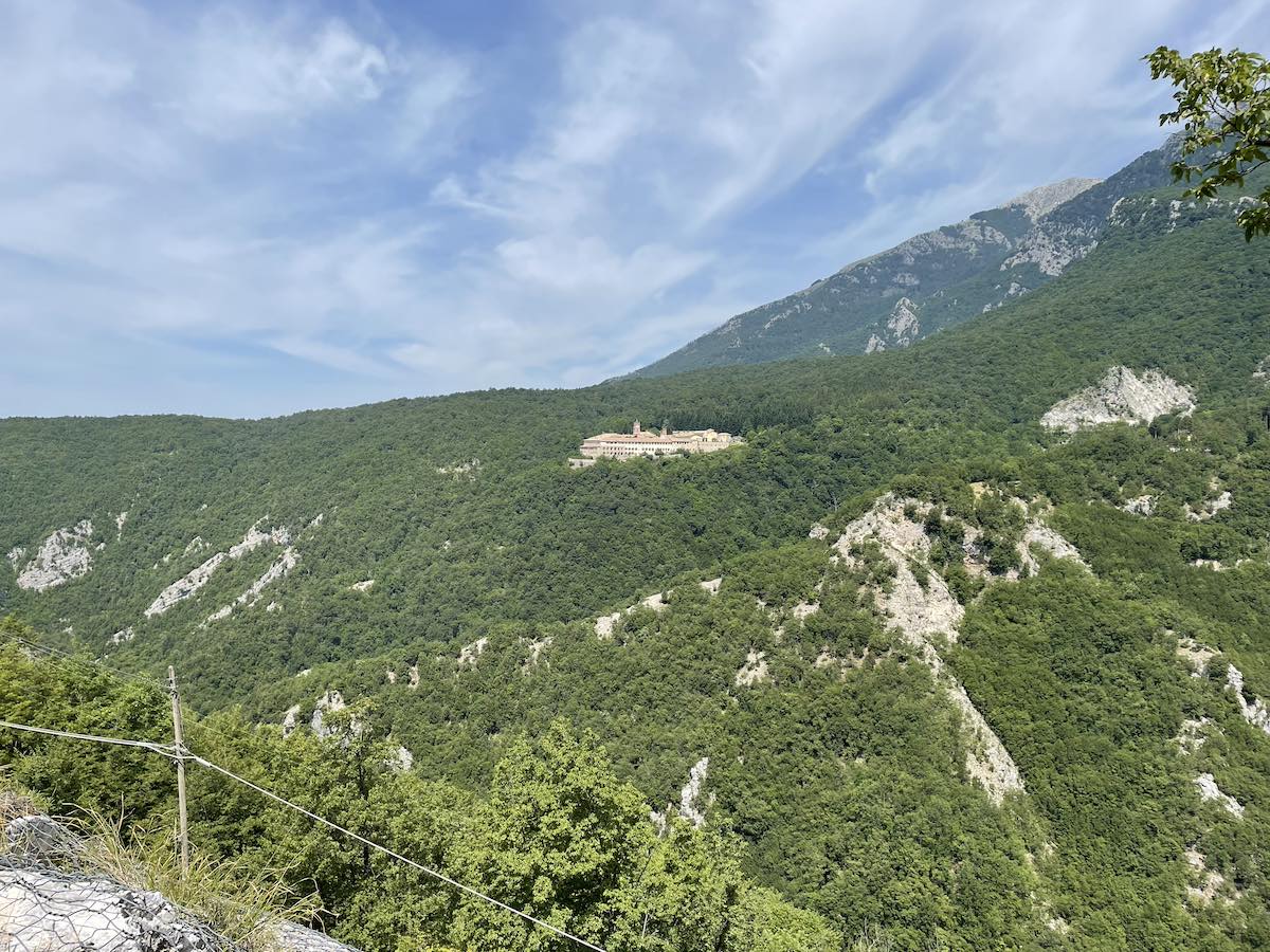 Cammino di San Benedetto - La Certosa di Trisulti a Collepardo