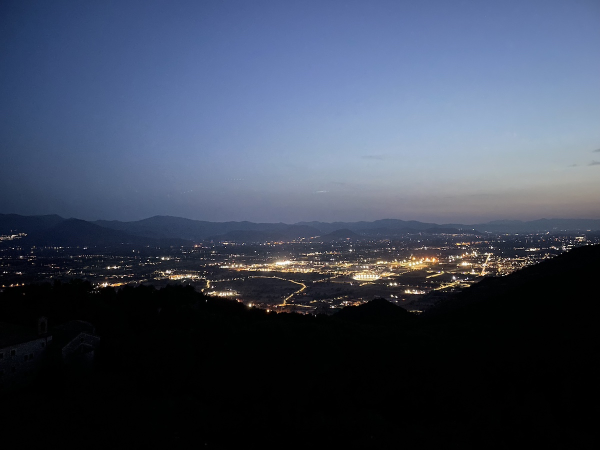 Cammino di San Benedetto - Panorama notturno dall'Abbazia di San Benedetto a Montecassino